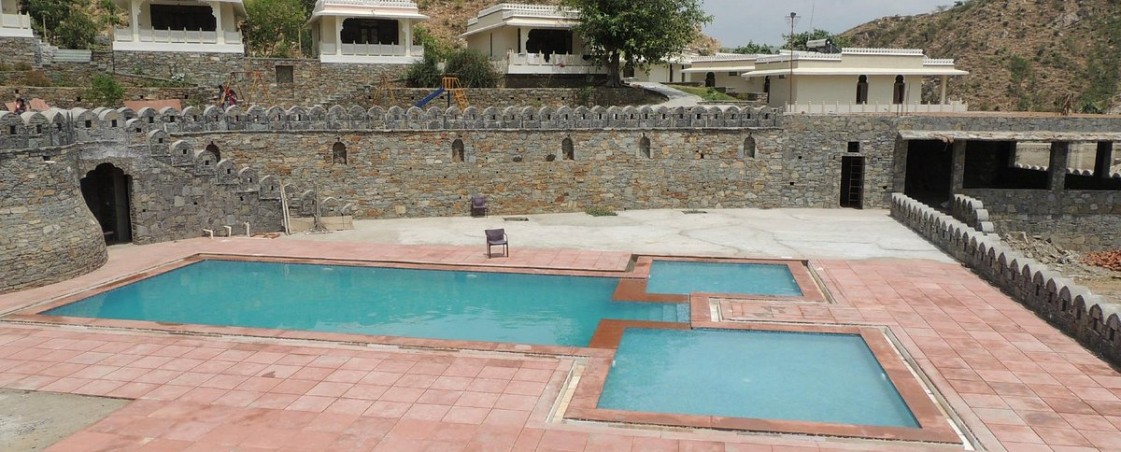 Devi Palace by Peoples Holiday Resorts